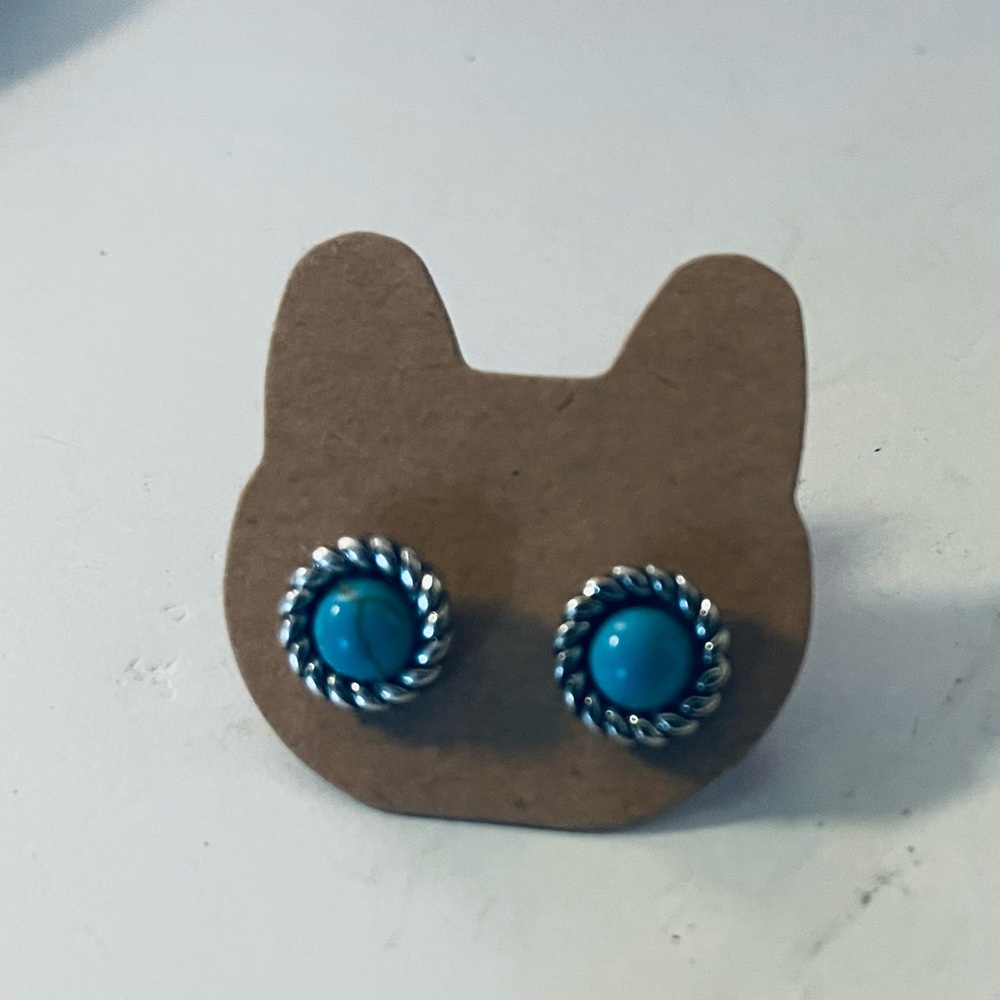 New Natural Polished Turquoise S925 Sterling Silver Handmade Boho Stud Earrings - Picture 6 of 8